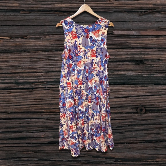 Tamsy Sleeveless Maxi Dress - Picture 2 of 4